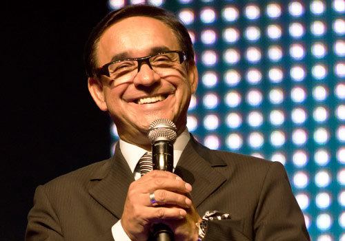 assets/table/csar-castellanos-pastor-3fdefe70-8269-40a6-889e-d6824662d17-resize-750.jpeg